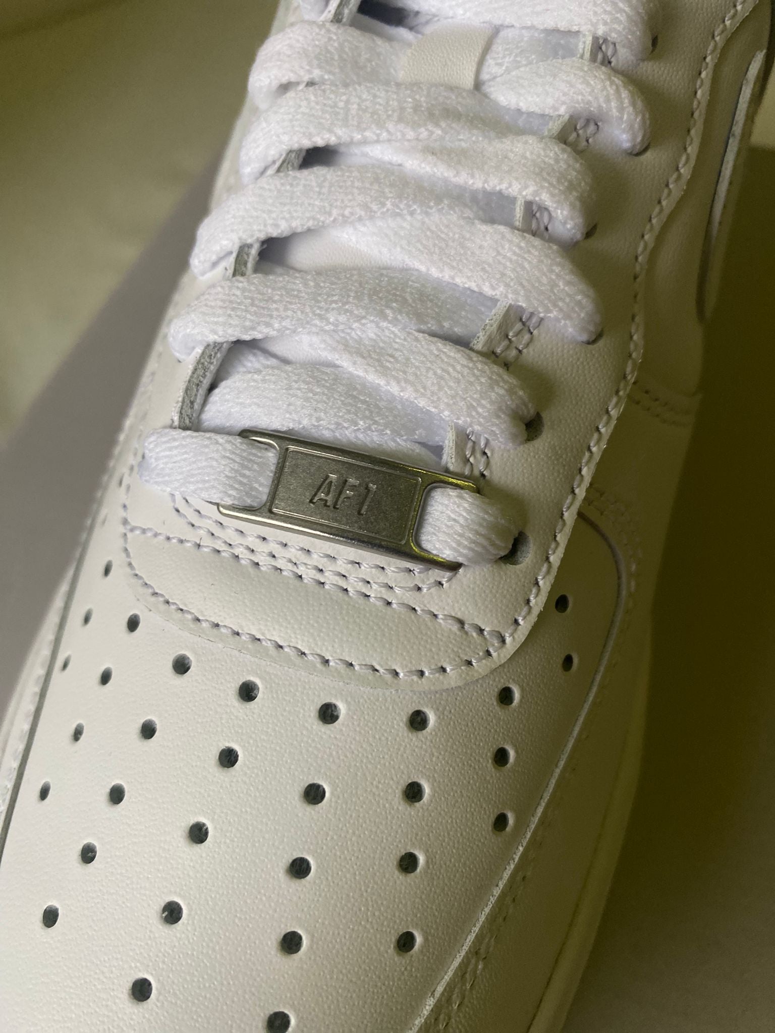Nike Air Force 1 '07